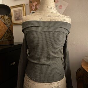 hollister olive green cotton off the shoulder long sleeve top